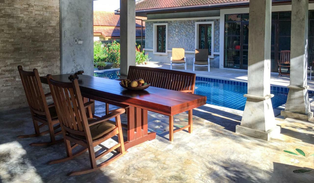 Sabai Private Pool विला